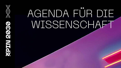 Das Bild zeigt den oberen Teil der Broschüre, die zum Download zur Verfügung gestellt wird. Links „SPIN 2030“. Rechts eine diagonal geteilte schwarz/lilafarbene Fläche Aufschrift: Agenda für die Wissenschaft.
